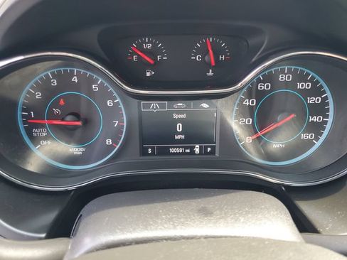 Certified 2017 Chevrolet Cruze LT w/ Convenience Package FWD image 30