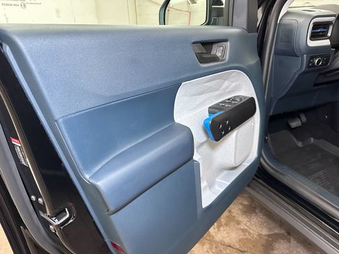 New 2025 Ford Maverick XLT w/ XLT Luxury Package FWD image 18