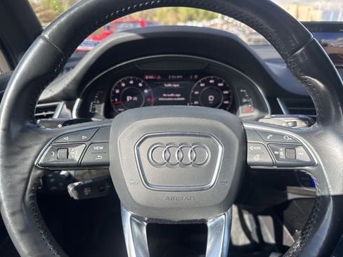 Used 2018 Audi Q7 3.0T Prestige w/ Prestige Package AWD/4WD image 17