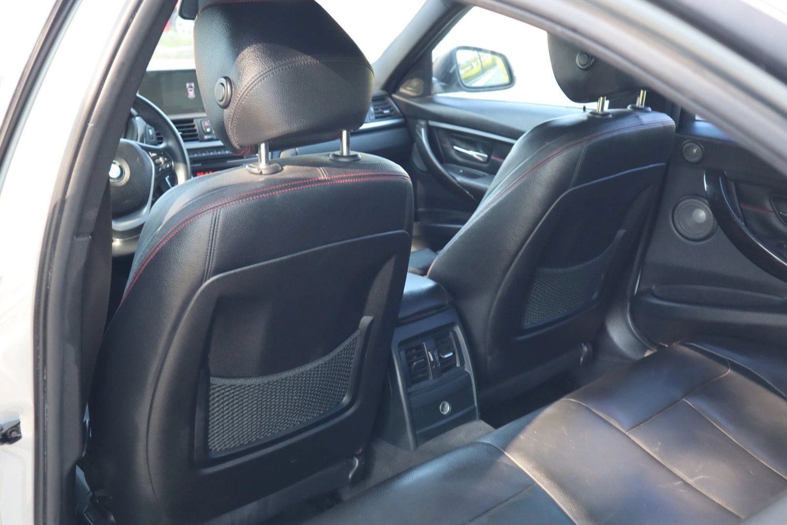 Used 2015 BMW 328i Sedan RWD image 11