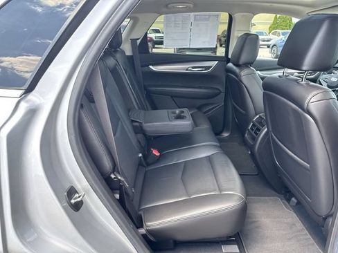 Used 2018 Cadillac XT5 Luxury AWD/4WD image 16