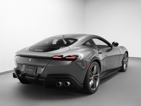 Certified 2024 Ferrari Roma image 34