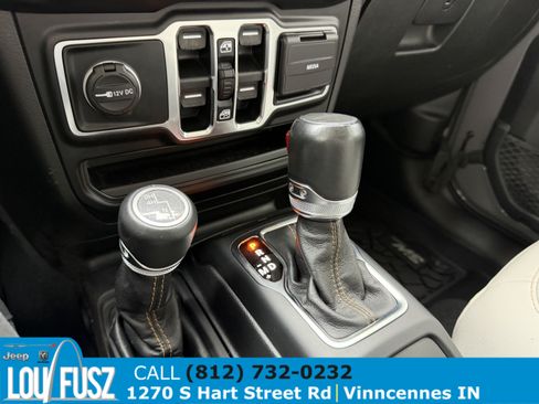 Used 2022 Jeep Gladiator Overland AWD/4WD image 27