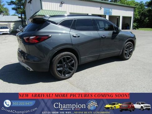 Used 2020 Chevrolet Blazer LT FWD image 4