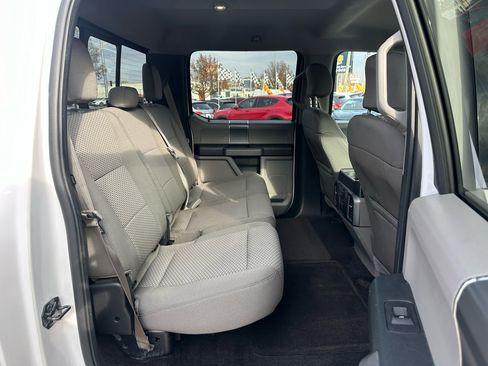 Used 2015 Ford F150 XLT w/ Equipment Group 302A Luxury RWD image 15