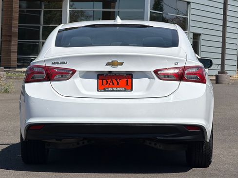 Used 2020 Chevrolet Malibu LT FWD image 6