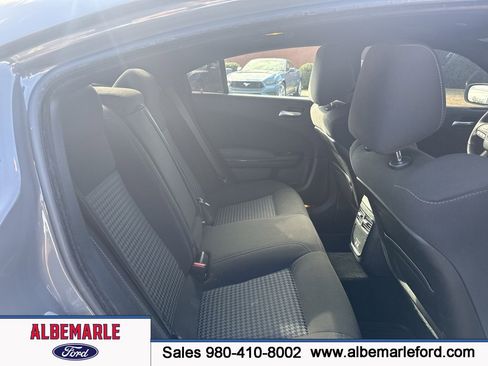 Used 2023 Dodge Charger R/T w/ Blacktop Package image 35
