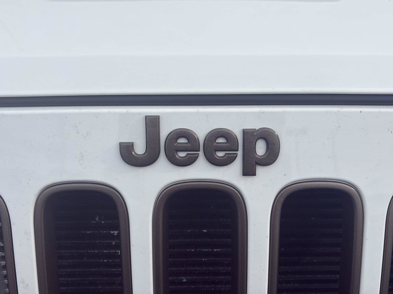 Used 2018 Jeep Wrangler Unlimited Sport AWD/4WD image 34