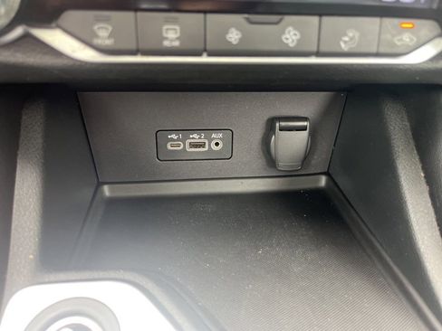 Used 2023 Nissan Sentra SR w/ SR Premium Package image 14