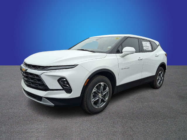 New 2024 Chevrolet Blazer LT w/ Driver Confidence Package FWD image 1