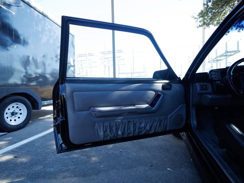 Used 1993 Ford Mustang Cobra image 57