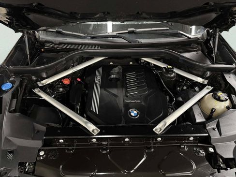 Used 2020 BMW X5 xDrive40i w/ Convenience Package image 12