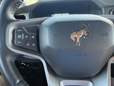 Used 2024 Ford Bronco Everglades image 12
