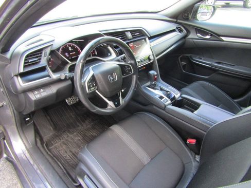 Used 2021 Honda Civic Sport image 5