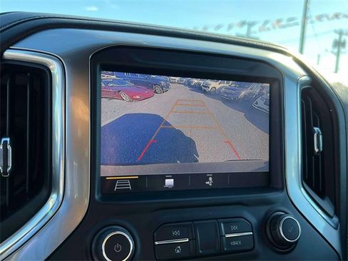 Used 2019 Chevrolet Silverado 1500 RST image 28