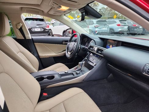 Used 2017 Lexus IS 200t w/ Premium Package image 27
