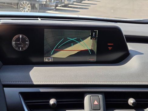 Used 2022 Lexus UX 200 w/ Accessory Package (Z1) FWD image 26