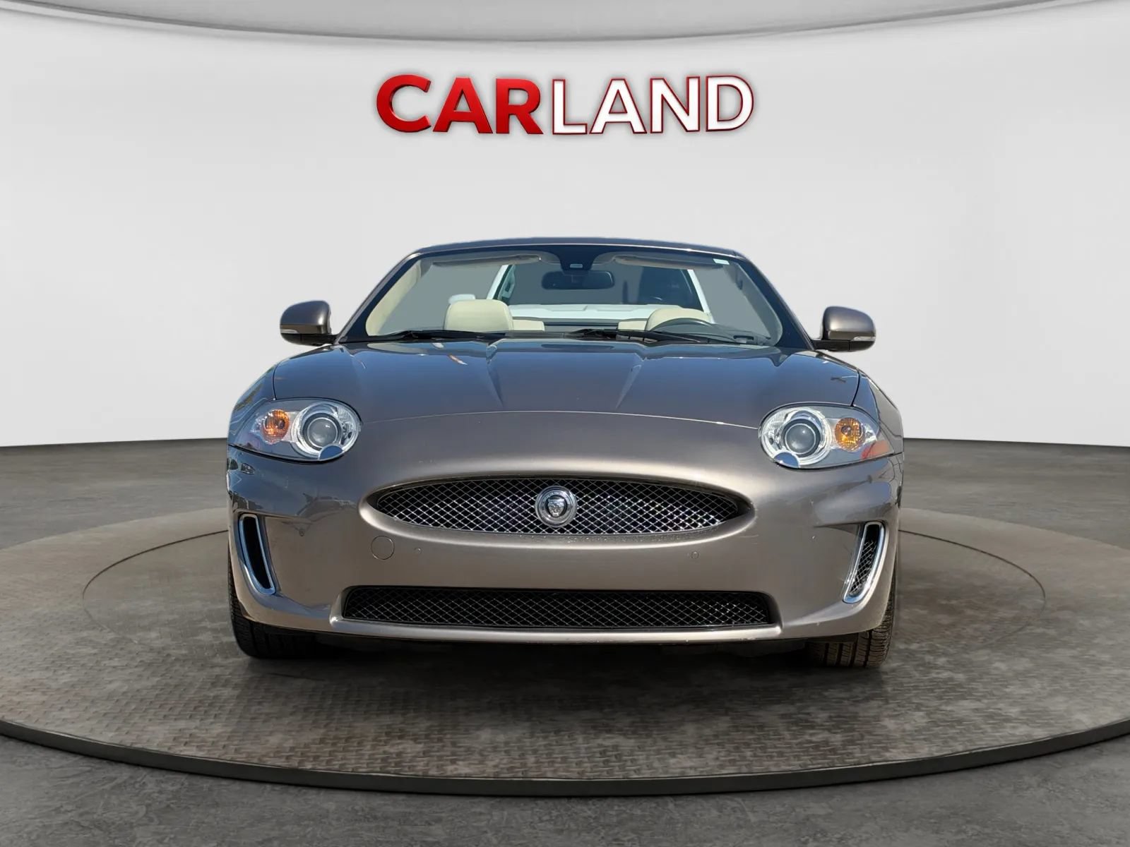Used 2010 Jaguar XK Convertible RWD image 9