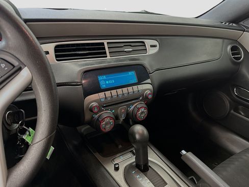 Used 2013 Chevrolet Camaro LS RWD image 24