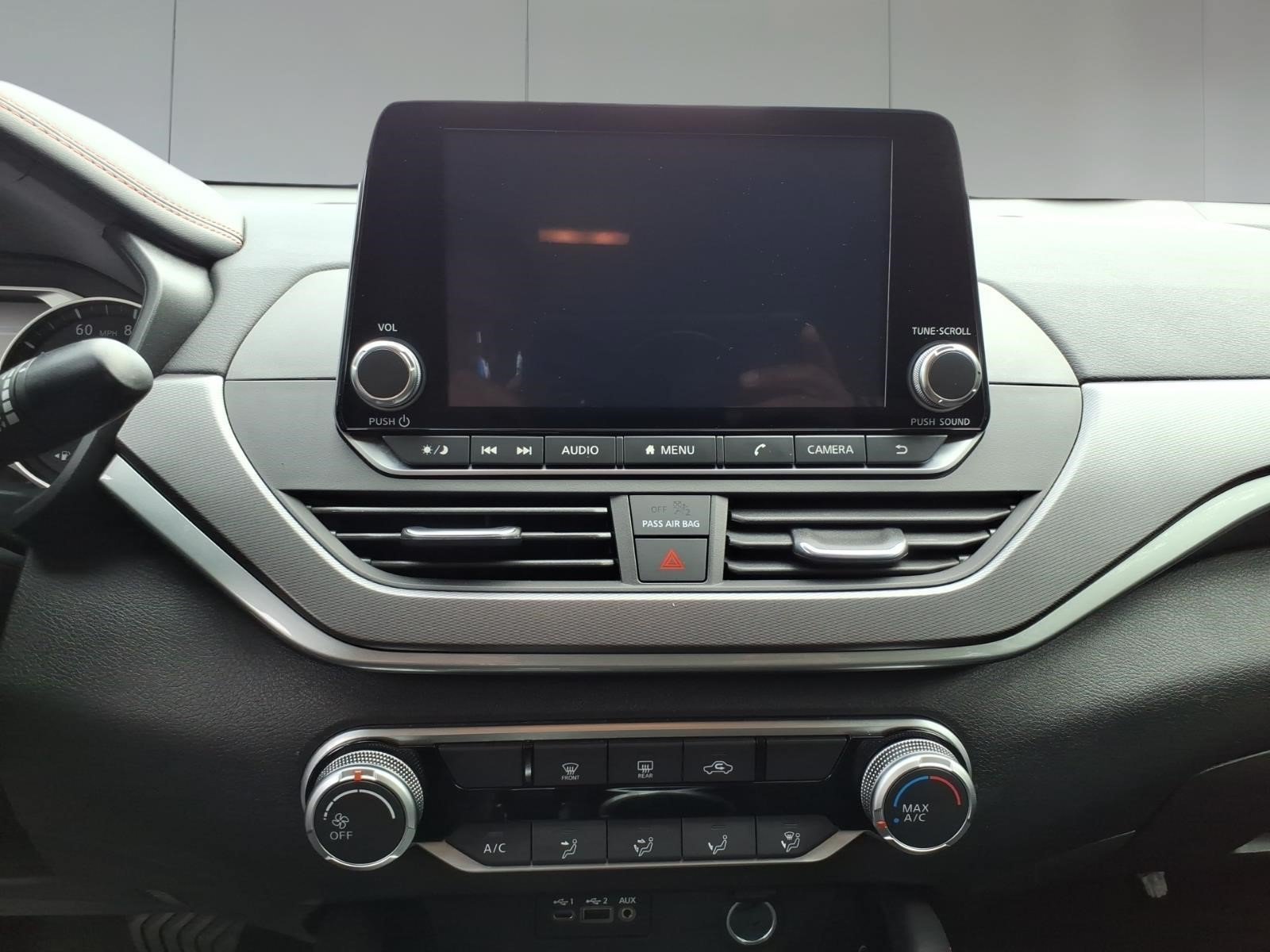 Used 2024 Nissan Altima 2.5 SR AWD/4WD image 13