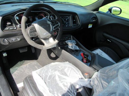 Used 2023 Dodge Challenger SRT Hellcat Redeye RWD image 4