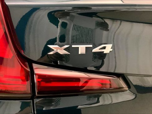 Used 2024 Cadillac XT4 Premium Luxury w/ Cold Weather Package FWD image 7