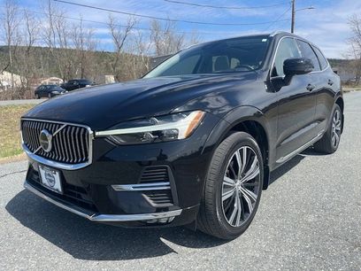 Used 2023 Volvo XC60 B5 Plus w/ Climate Package