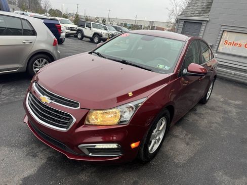 Used 2015 Chevrolet Cruze LT FWD image 3