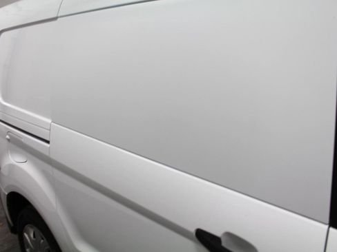 Used 2020 Ford Transit Connect XLT image 35