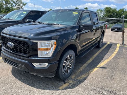 Used 2021 Ford F150 XL w/ STX Appearance Package AWD/4WD image 2