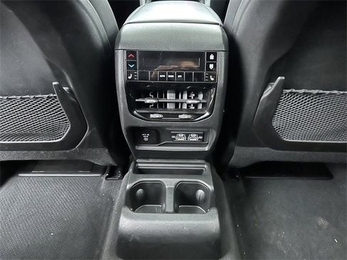 Used 2024 Jeep Grand Cherokee L Limited w/ Luxury Tech Group II image 14