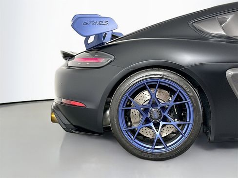 Certified 2024 Porsche 718 Cayman GT4 RS image 13