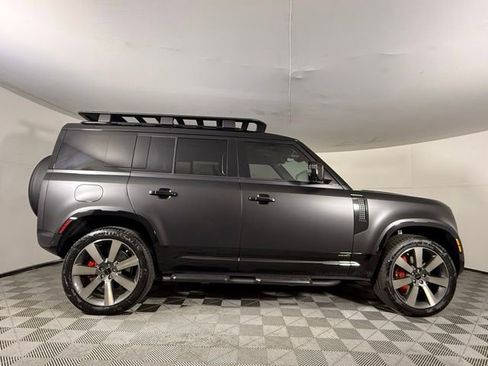 New 2026 Land Rover Defender 110 X AWD/4WD image 9