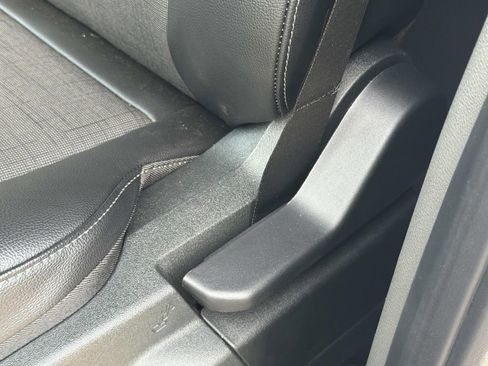 New 2026 Ford Transit 250 148 Medium Roof w/ Load Area Protection Package image 18