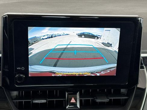 Used 2024 Toyota Corolla LE FWD image 23