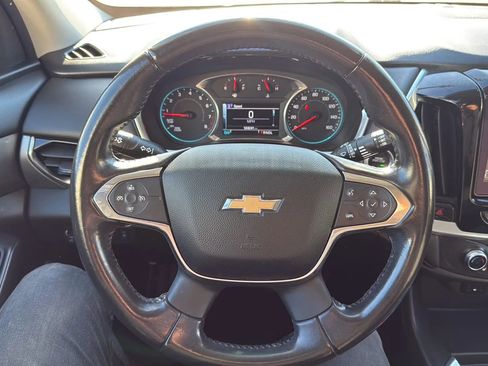 Used 2019 Chevrolet Traverse LT image 10