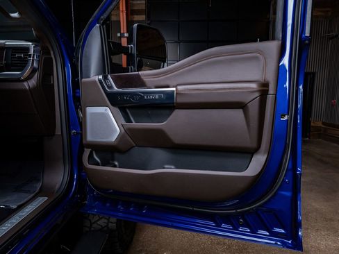 Used 2026 Ford F350 King Ranch w/ FX4 Off-Road Package image 37