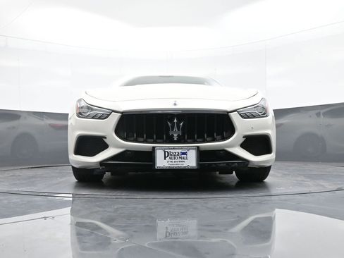 Used 2022 Maserati Ghibli Modena image 28