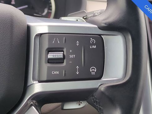 Used 2023 Land Rover Discovery S R-Dynamic image 25