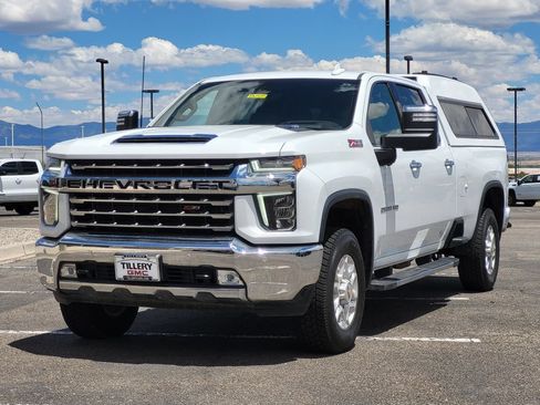 Used 2021 Chevrolet Silverado 2500 LTZ w/ LTZ Convenience Package AWD/4WD image 4