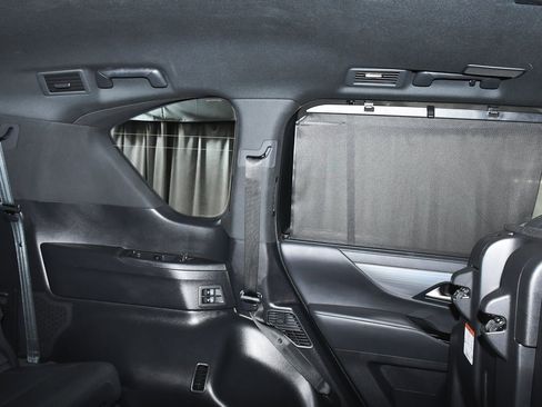 Used 2024 Lexus LX 600 F Sport image 69