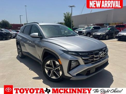 Used 2025 Hyundai Tucson SEL FWD image 1