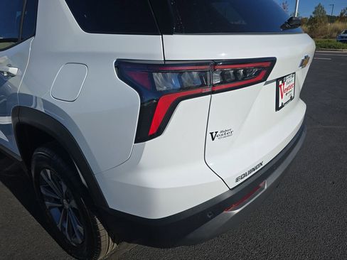 New 2026 Chevrolet Equinox LT image 34
