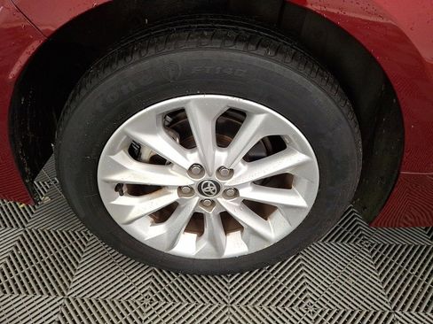 Used 2022 Toyota Corolla LE image 26