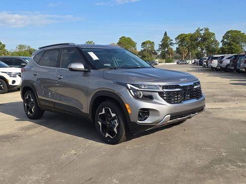 New 2026 Kia Seltos EX image 2