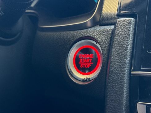Certified 2019 Honda Civic EX image 21