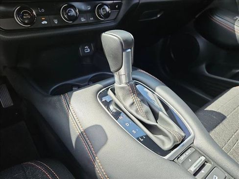 Used 2024 Honda HR-V Sport image 12