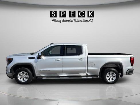 Used 2022 GMC Sierra 1500 SLE image 24