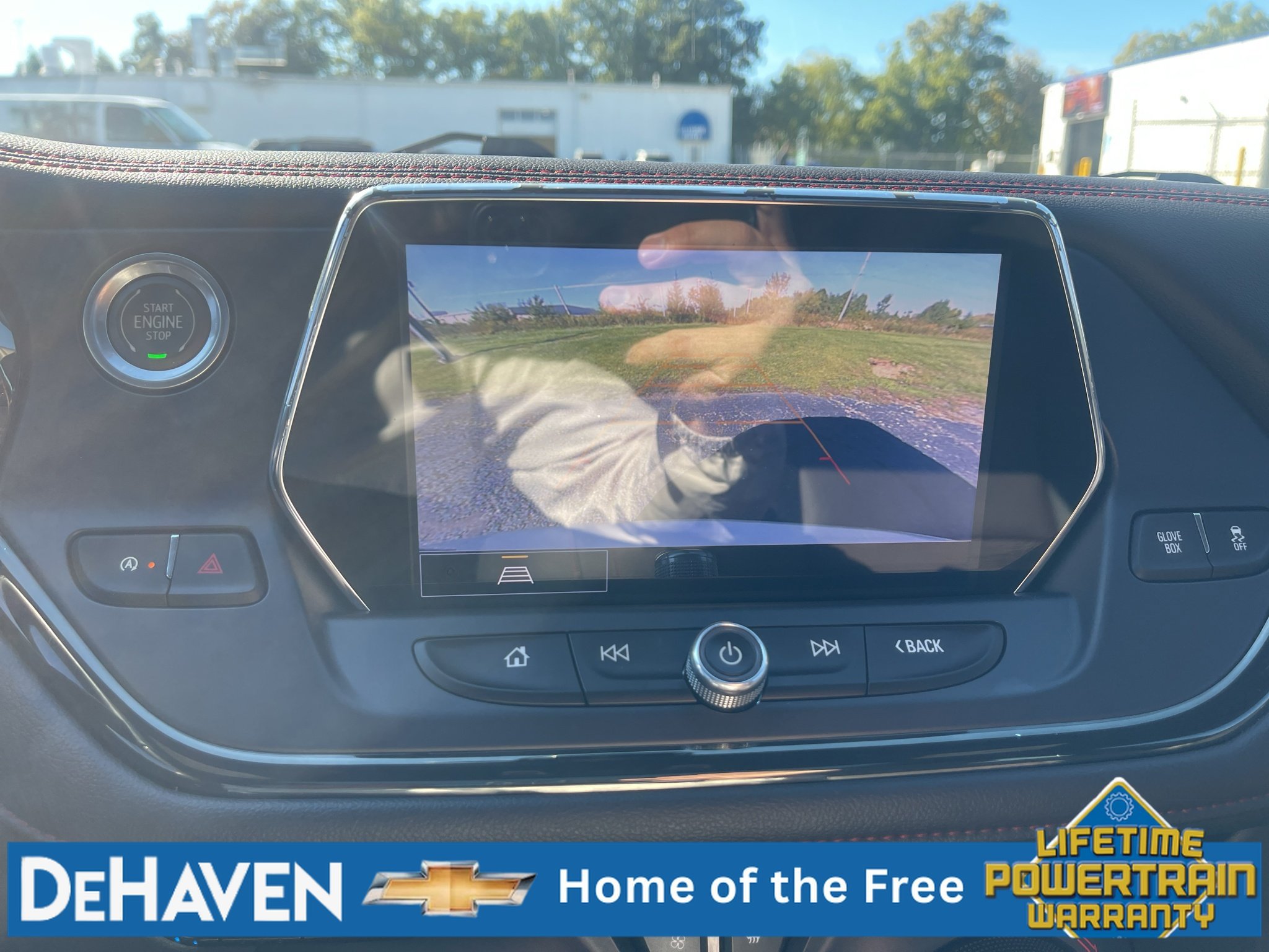 Used 2022 Chevrolet Blazer RS w/ Enhanced Convenience Package FWD image 15