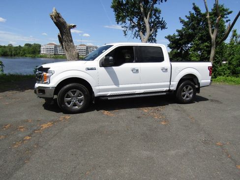Used 2020 Ford F150 XLT w/ XTR Package AWD/4WD image 3